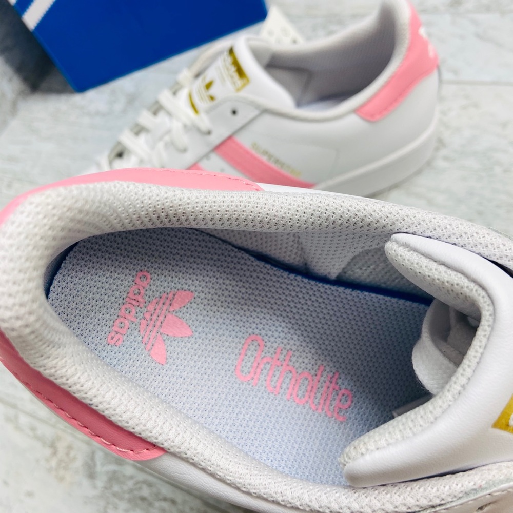 Adidas Superstar white and light pink LAST PAIR - Picture 4 of 8